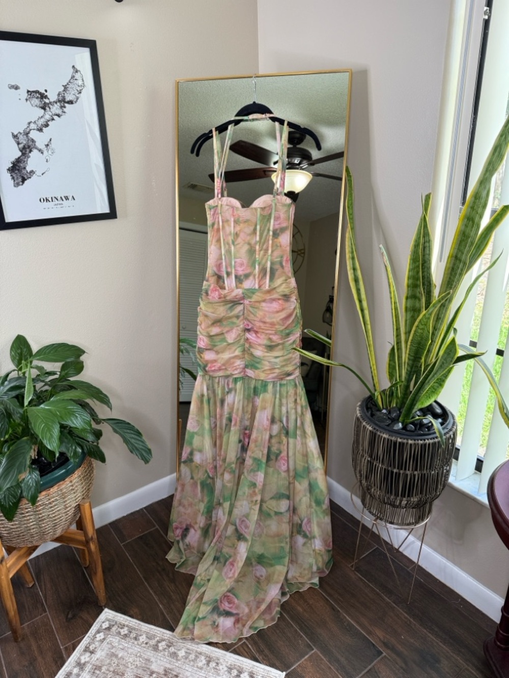 Oh Polly Haruna Ruched Asymmetric Corset Gown in Floral Multi Print - Picture 8 of 8